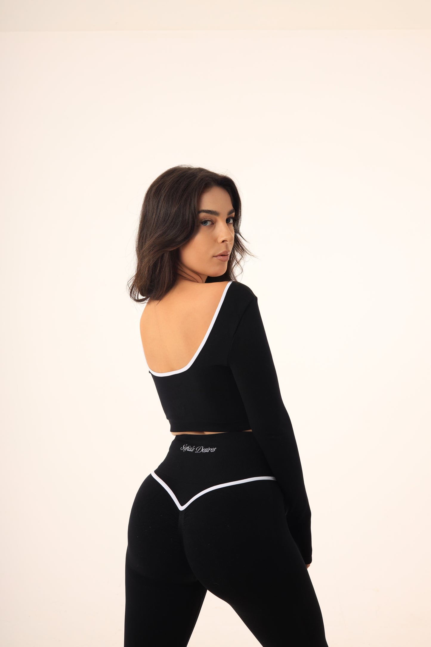 Sofia’s Desires Sculpt Long-Sleeve Set